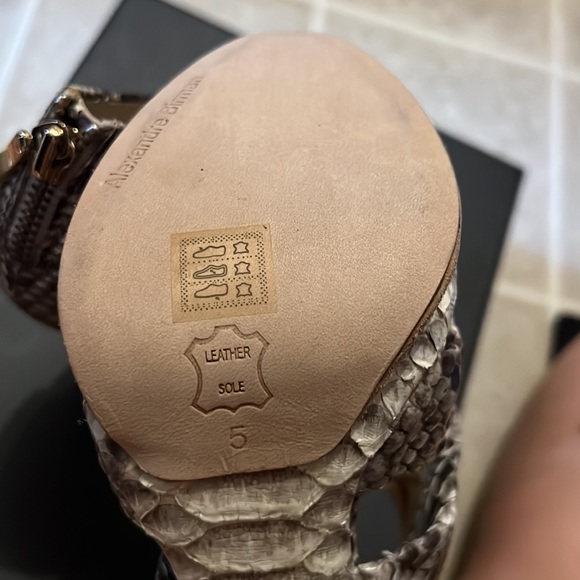 Alexandre Birman Platform Python Sandals Size US 5 - Picture 6 of 7
